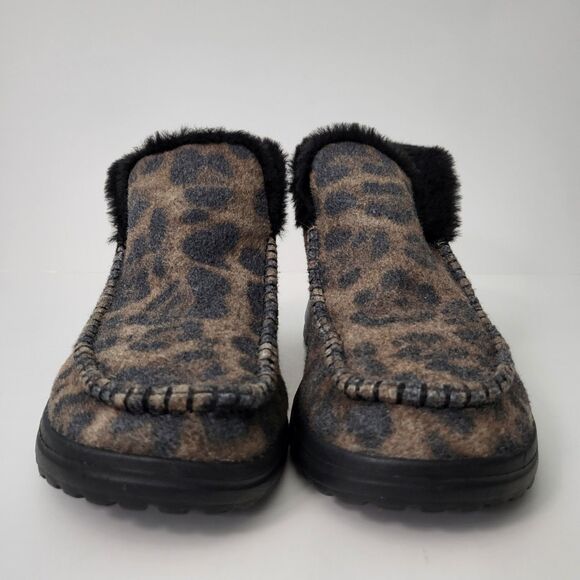HEY DUDE Denny Leo Nut Boots Womens 9 Black Booties Leopard Faux Fur Lined - Picture 3 of 9
